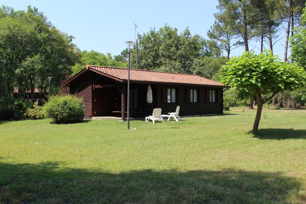 Les Chalets Du Gelat, Nature Et Calme Noaillan 外观 照片